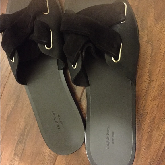 ***SOLD*** Rag & Bone Flip Flops - Picture 2 of 6